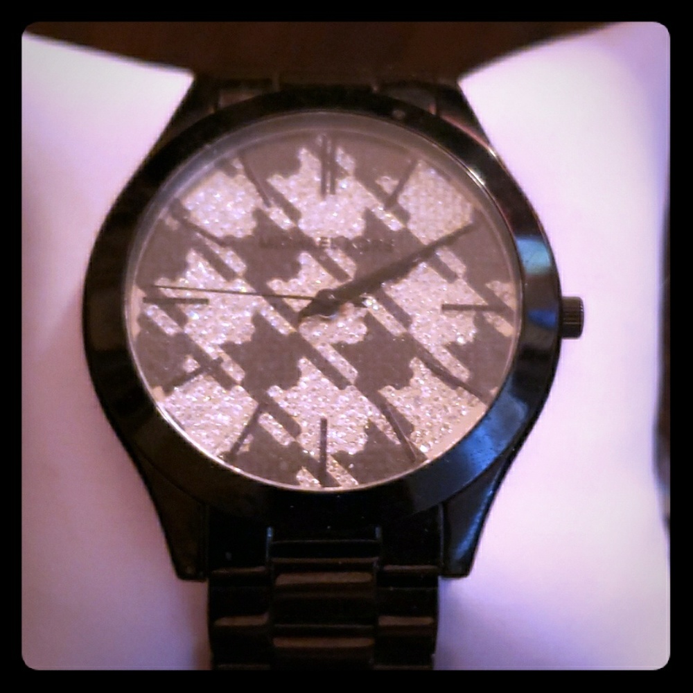 Woman's Michael Kors Watch ⌚